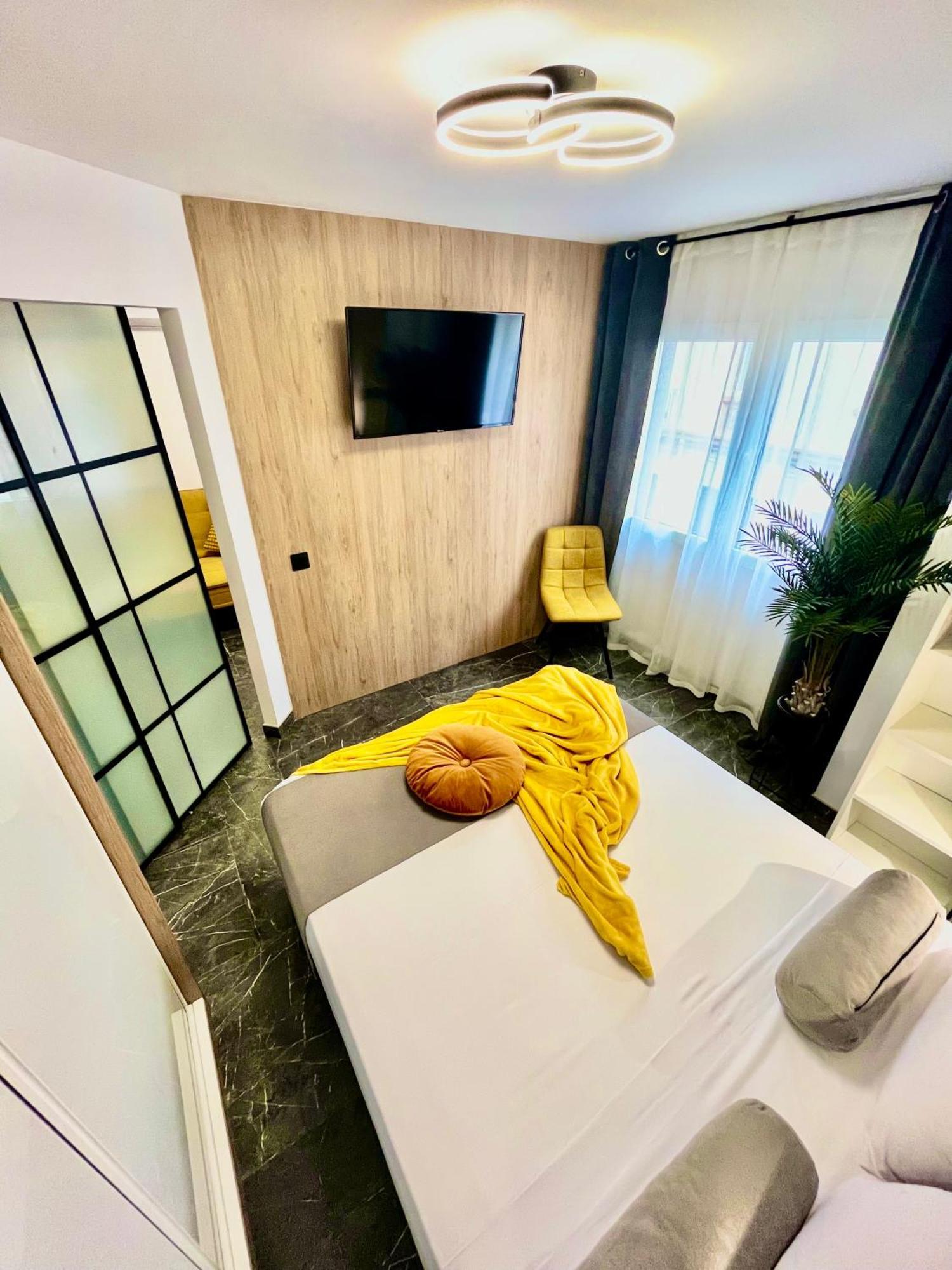 Elegante Apartamento Tres Colores Αλικάντε Εξωτερικό φωτογραφία